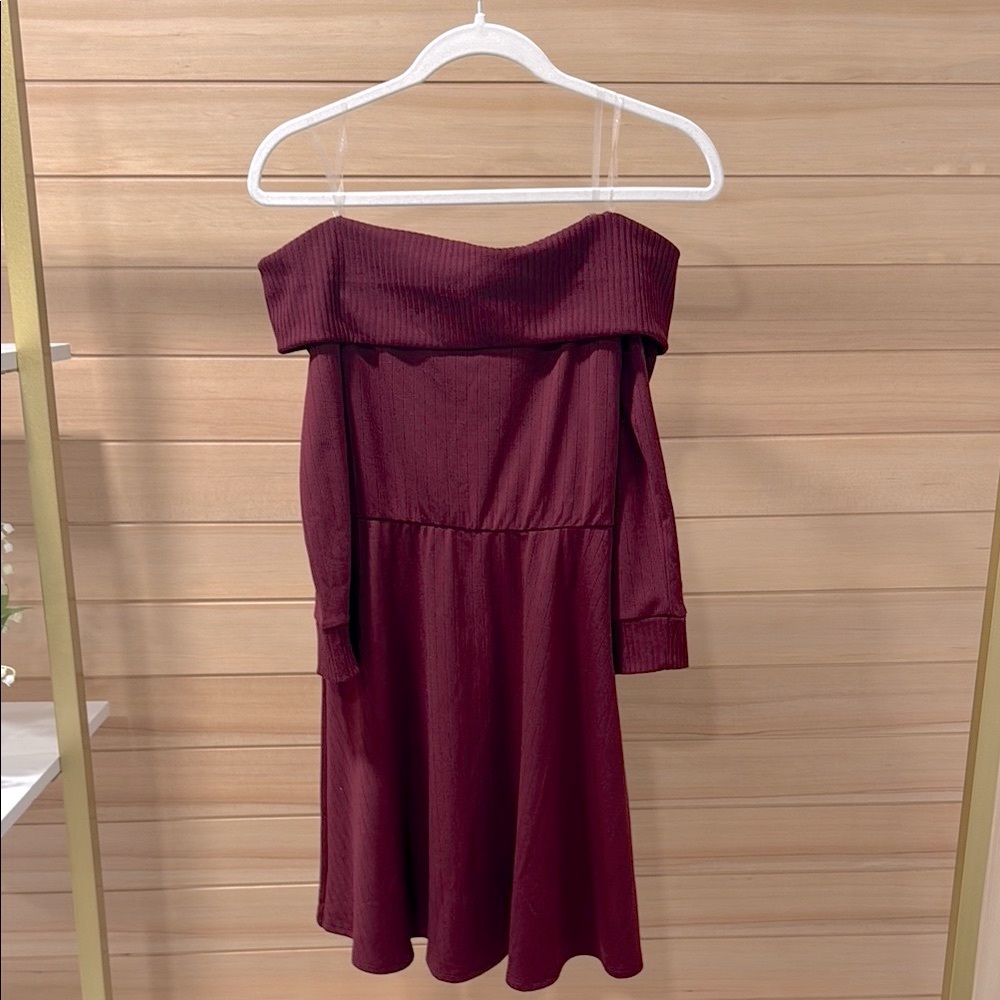 Elegant Off-Shoulder Burgundy Dress